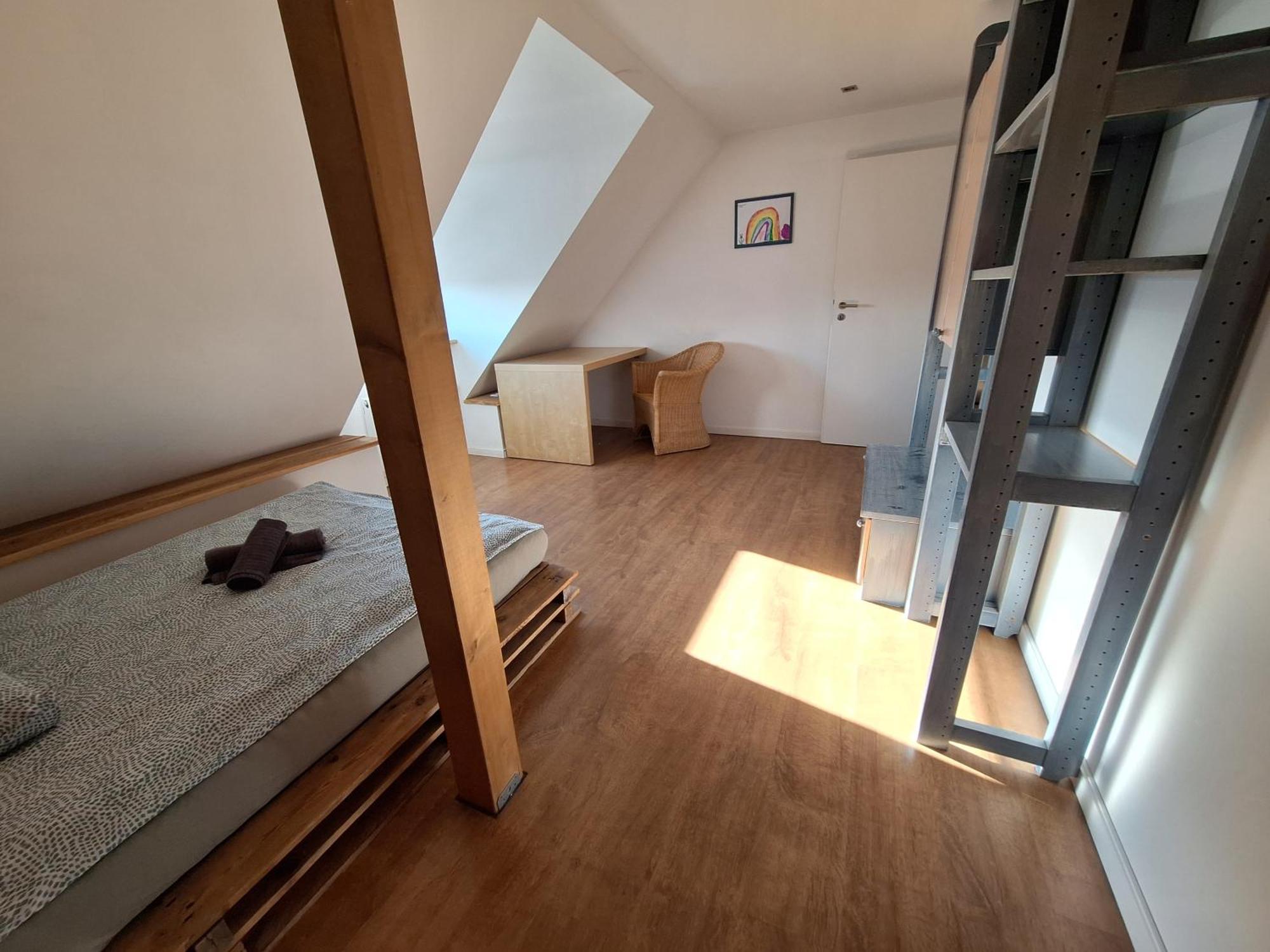 Bielefeld Zentral Komplette Fewo, 4 Schlafbereiche Bis Zu 8 Personen Экстерьер фото